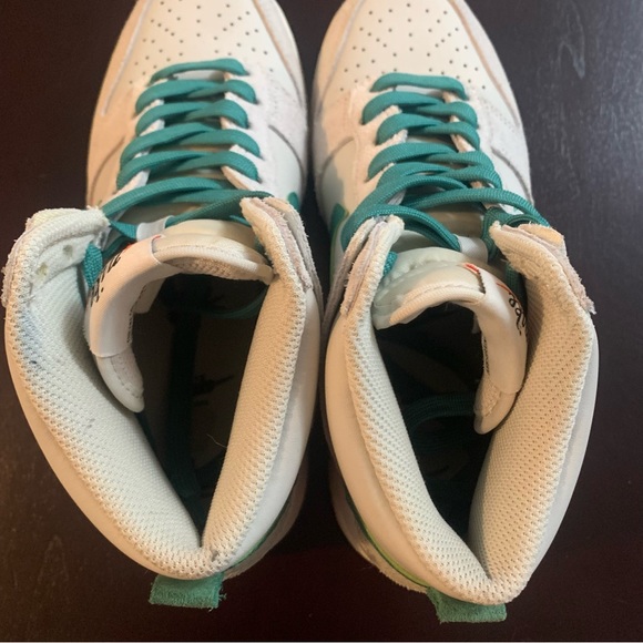 Nike Dunks - Picture 9 of 12